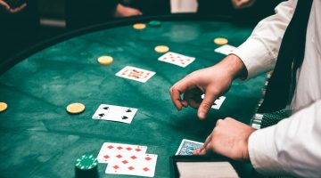 5 Things To Consider When You're Thinking Of Playing At On Online Casino.